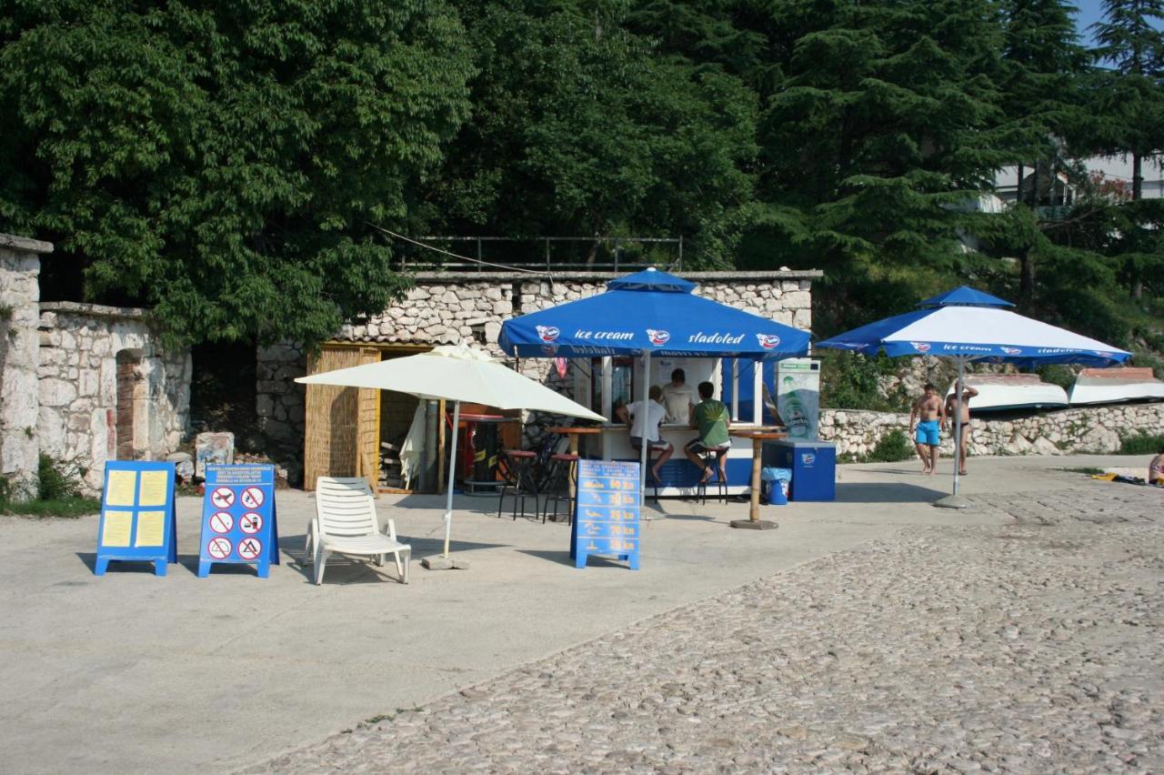 Apartments By The Sea Dramalj, Crikvenica - 2376 外观 照片