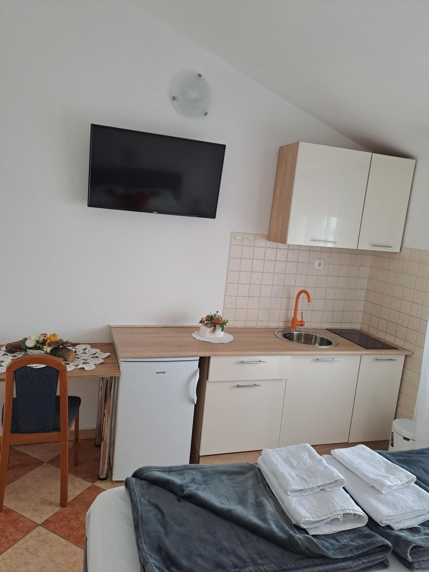 Apartments By The Sea Dramalj, Crikvenica - 2376 外观 照片